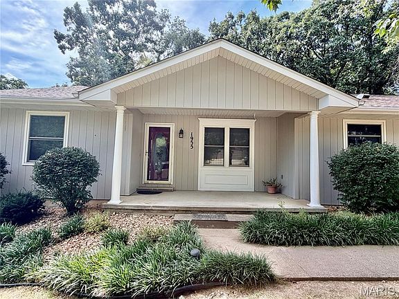 3rd image of 1955 San Fernando Ct