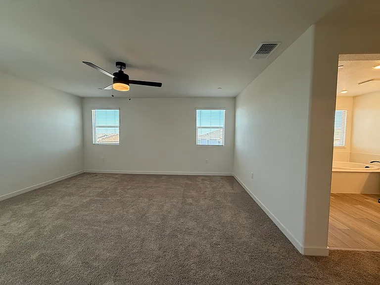 4529 Deer Point Ct — Photo 14