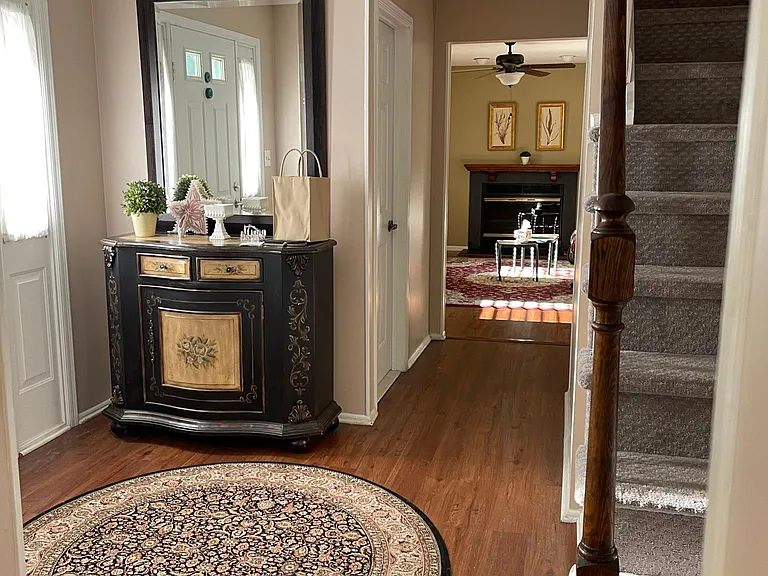 16 Jenny Ln — Photo 28
