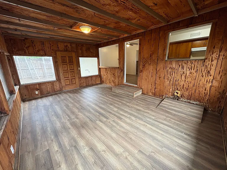 690 W North Way — Photo 20