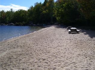 1770/69 Ridge Rd, Raymond, ME 04071