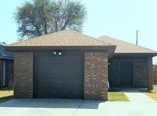 109 79th St, Lubbock, TX 79404