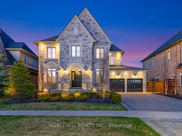 17 Westbrooke Blvd, King, ON L7B 1N2