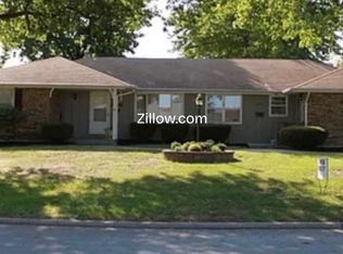 2051 S Barcliff Ave, Springfield, MO 65804