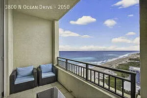 3800 N Ocean Drive #2050 Waterfront — Photo 2