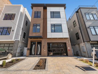 24 Romaine Ave #C3, Jersey City, NJ, 07306