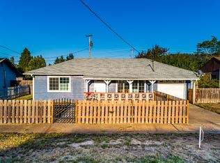 290 Ford St, Winston, OR 97496