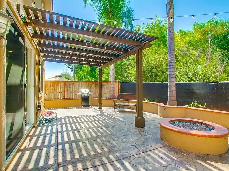 1008 Crystal Springs Pl — Photo 21