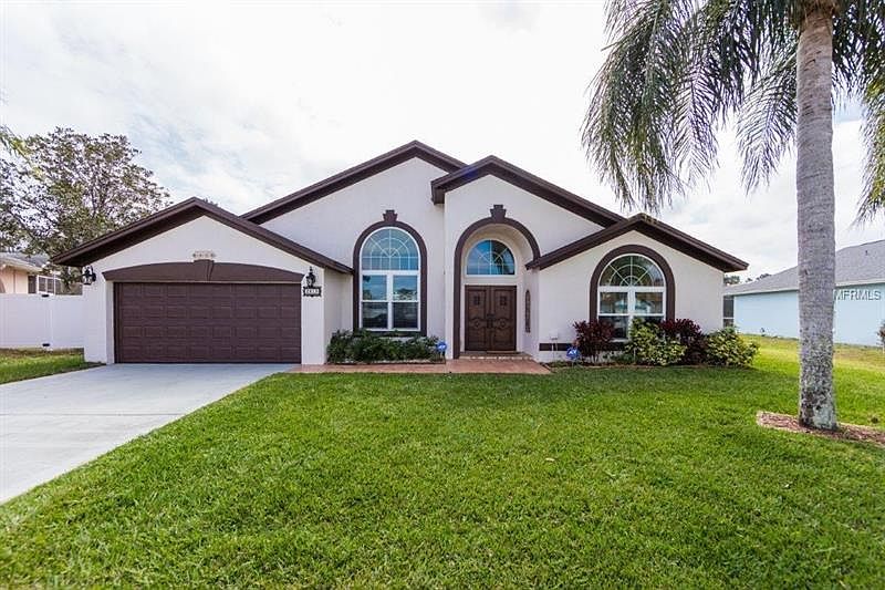 1st image of 2819 Picadilly Cir