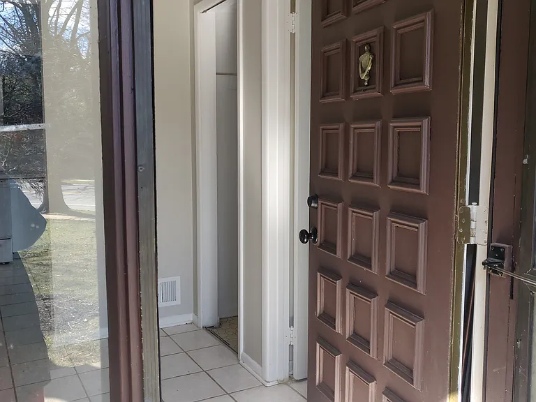 5374 Eliots Oak Rd — Photo 5