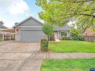 973 S St, Springfield, OR 97477