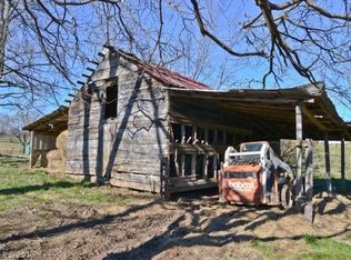 616 Berryhill Farm Dr, Nebo, NC 28761