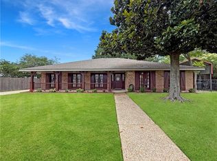 8809 Bellegrove Pl, River Ridge, LA 70123