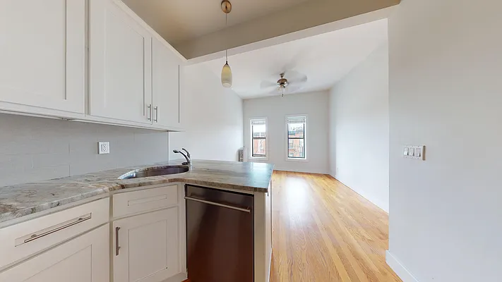 Rented by Brownstone Real Estate | media 2