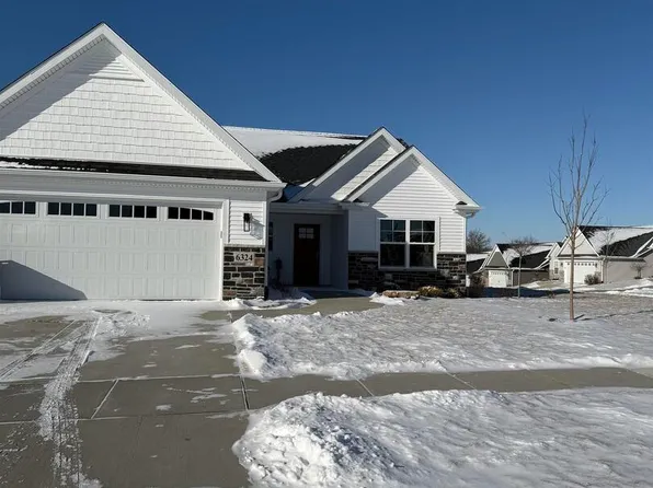 6324 College Ave, Davenport, IA 52807