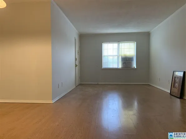 844 Beacon Pkwy E, Birmingham, AL 35209