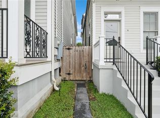 2410 Valence St #2410, New Orleans, LA 70115