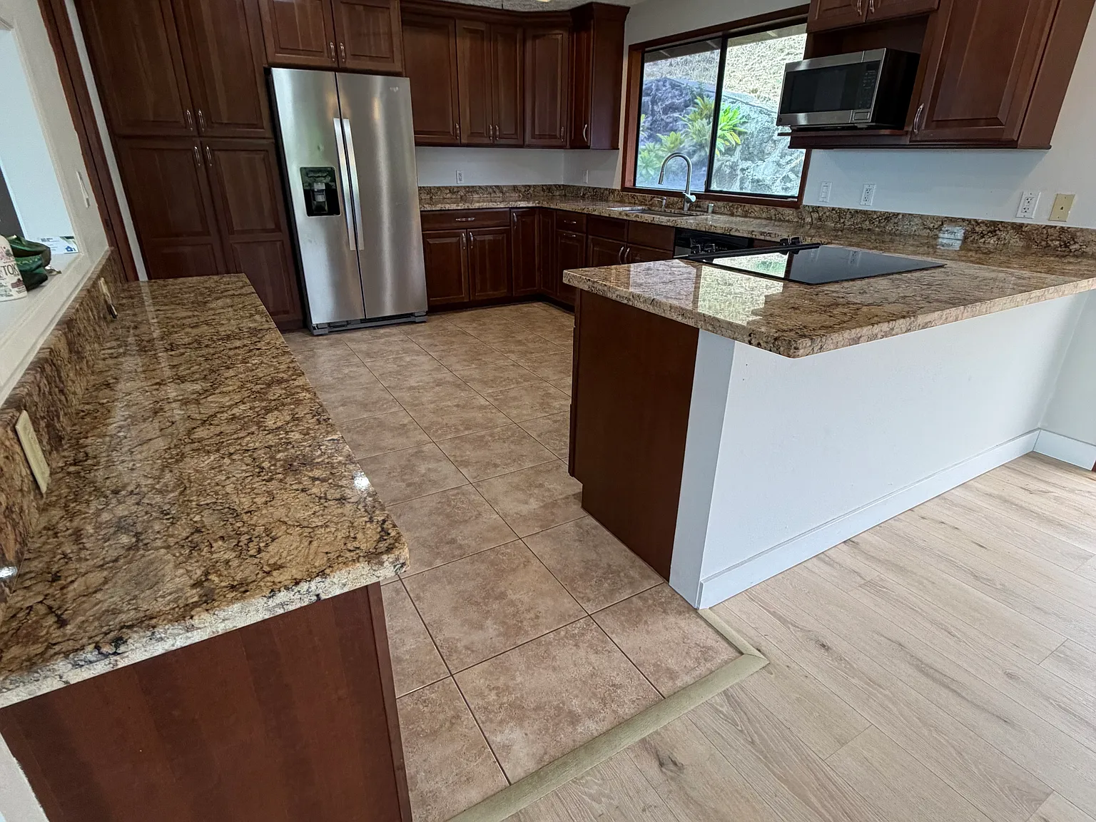 3 bed, 1900 sqft, $4,300 — Photo 4