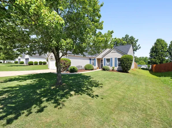 120 Crescent Creek Ct, Greenville, SC 29605