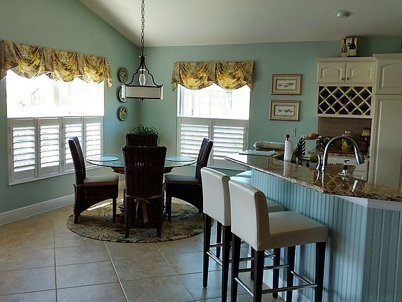 5th image of 3148 Combs Ct