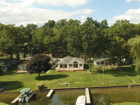 3rd image of 2666 Vineyard Ln