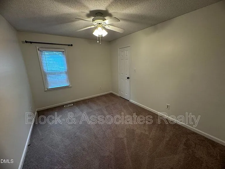 4125 Cobble Ct — Photo 11