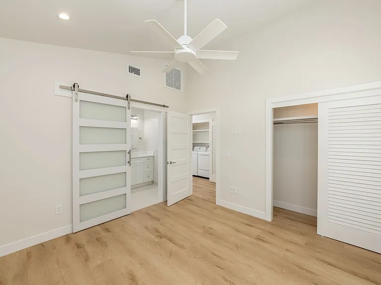 1619 S Ditmar St #2 — Photo 15
