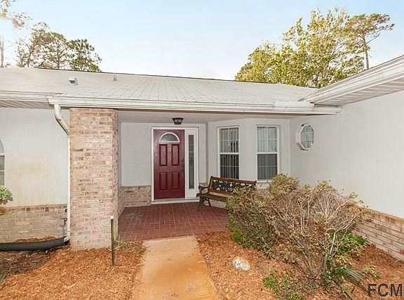 2nd image of 73 Breeze Hill Ln