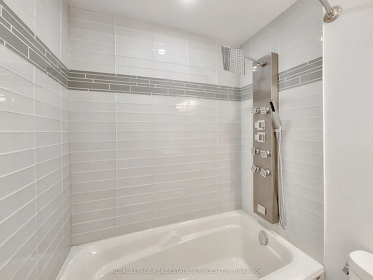240 Scarlett Rd #1302 — Photo 12