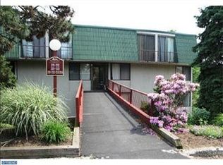 2133 Forest Ln, Schwenksville, PA 19473