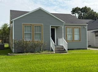 910 9th St, Lake Charles, LA 70601