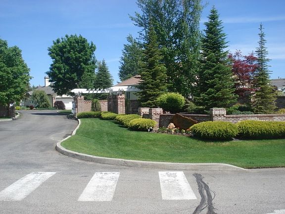 4th image of 24024 E Alki Ln