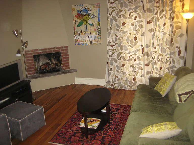 1717-green-st-5-living-room-w-fireplace