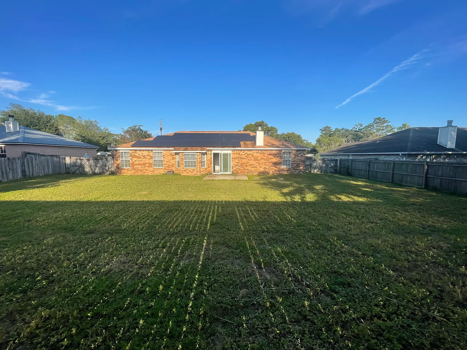 3 bed, 1855 sqft, $1,850 — Photo 3