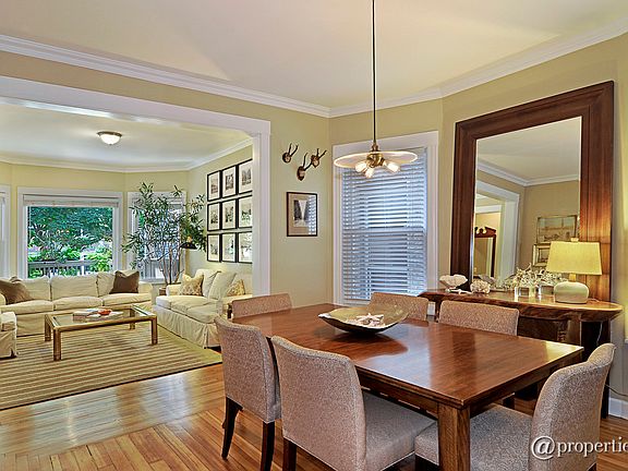 Living Room/Dining Room