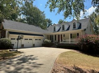 1711 Snug Harbor Dr, Greensboro, GA