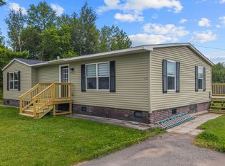 12 Bradstreet Road, Vassalboro, ME 04989