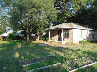 302 Pelham Rd, Fort Walton Beach, FL 32547