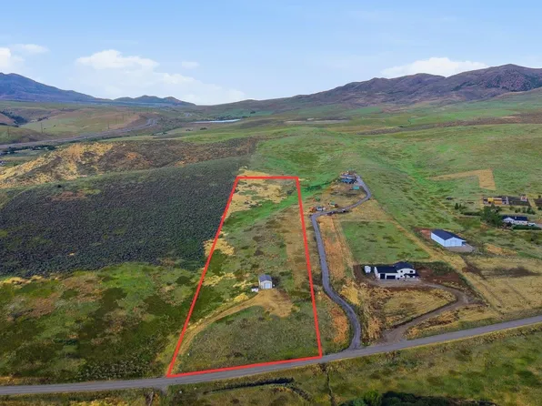 2541 E 5500 N, Malad City, ID 83252