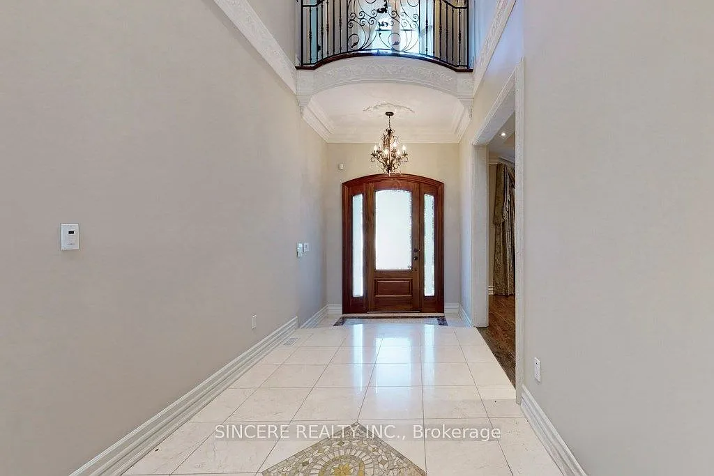 5 bed, $7,200 — Photo 2