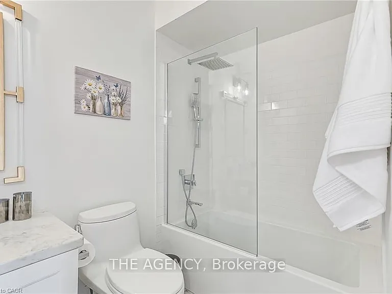 129 Venture Blvd — Photo 29