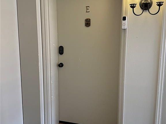 3rd image of 11999 Villa Dorado Dr APT E