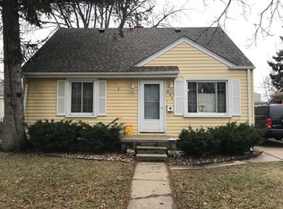 451 W Robert Ave, Hazel Park, MI