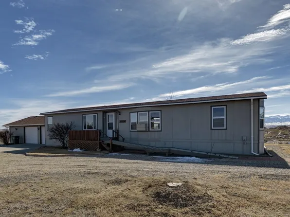 17 Poplar Rd, Cody, WY 82414