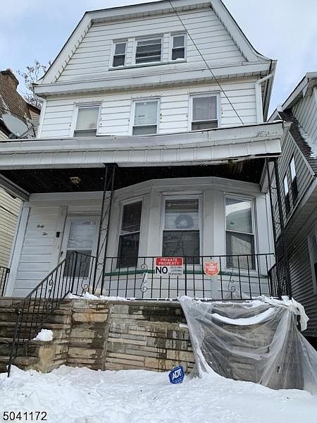1st image of 42 Isabella Ave