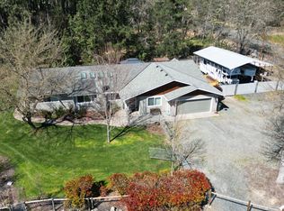 3040 Campus View Dr, Grants Pass, OR 97527