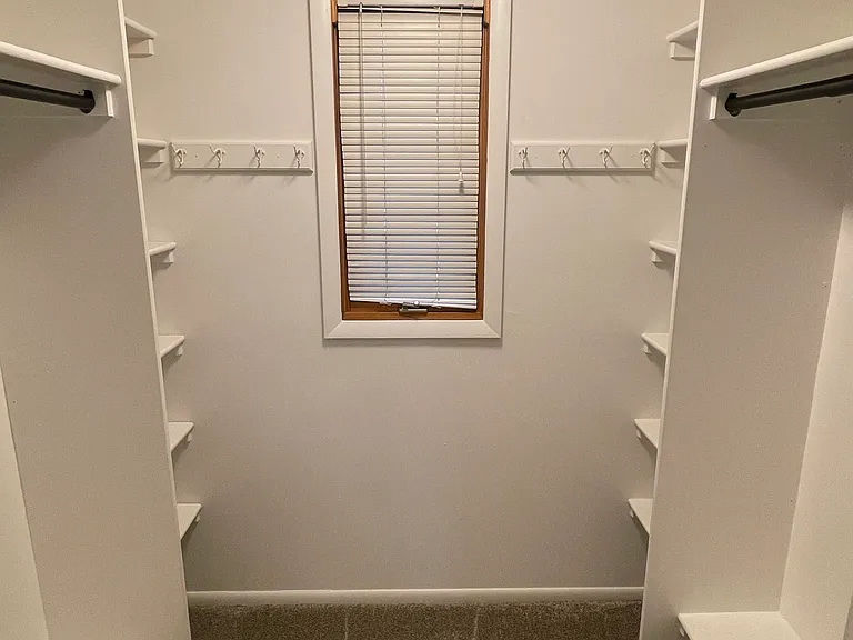 2360 Balsam Dr — Photo 26
