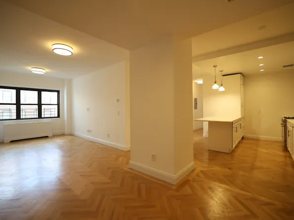 160 East 88th Street image 2 of 19