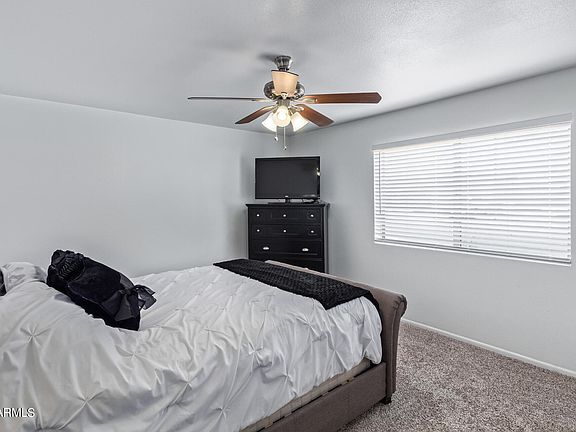 5th image of 4202 E CRESCENT Avenue