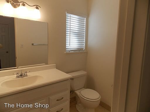5th image of 4290 Sun Vista Dr